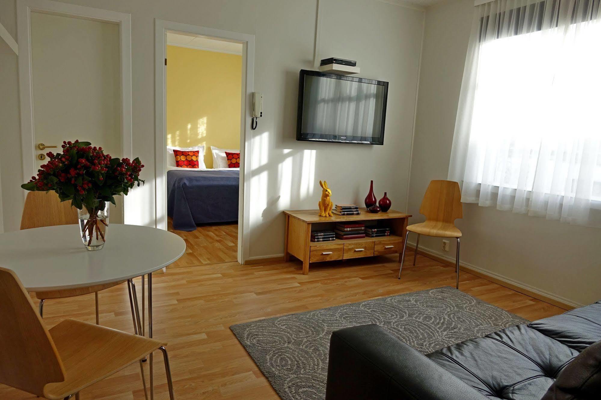 Castle House & Embassy Luxury Apartments 레이캬비크 외부 사진