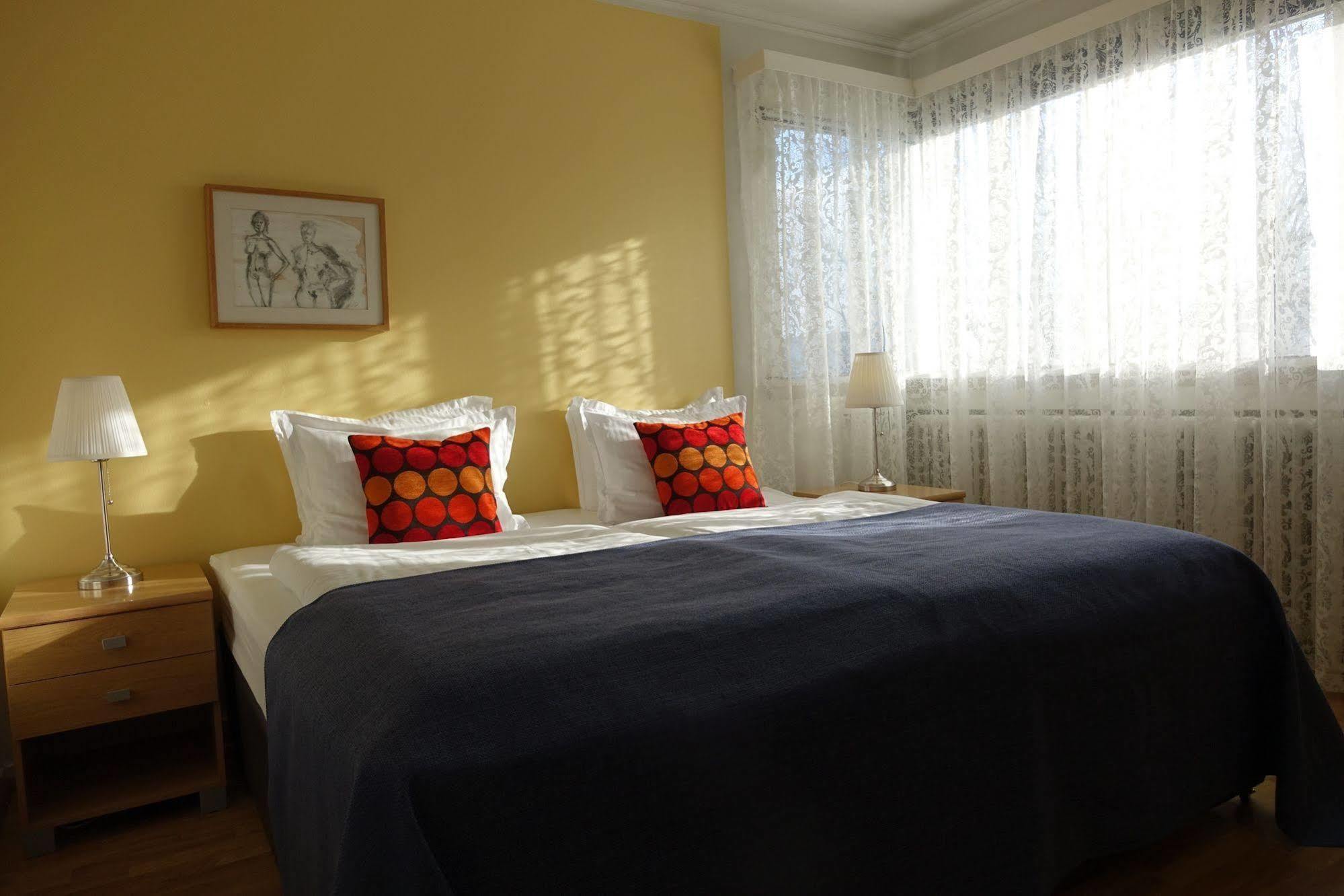 Castle House & Embassy Luxury Apartments 레이캬비크 외부 사진